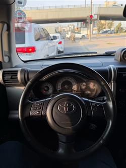 تويوتا إف جي كروزر